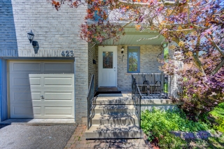 423 Levanna Ln, Oakville, ON L6H 6B8, Canada, ,  