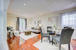 423 Levanna Ln, Oakville, ON L6H 6B8, Canada, ,  