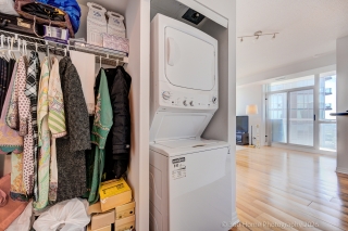 Unit 3004-220 Burnhamthorpe Rd W, Mississauga, ON L5B 4N4, Canada, ,  