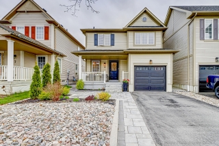 5 Donlevy Crescent, Whitby, ON L1R 0B9, Canada, ,  