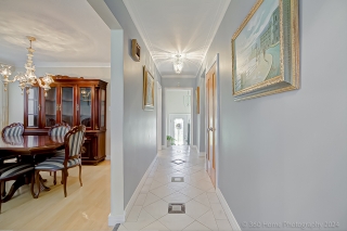 2 Romfield Dr, North York, ON M3J 1K1, Canada, ,  
