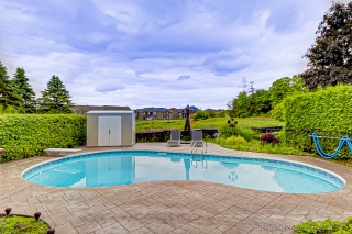 483 Alex Doner Dr, Newmarket, ON L3X 1C3, Canada, ,  