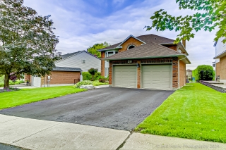 483 Alex Doner Dr, Newmarket, ON L3X 1C3, Canada, ,  