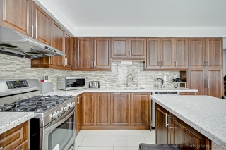 141 Seaside Cir, Brampton, ON L6R 2G9, Canada, ,  