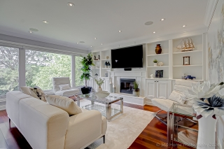 134 Huntington Park Dr, Thornhill, ON L3T 7C6, Canada, ,  