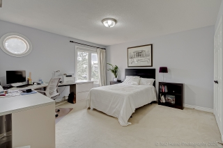 134 Huntington Park Dr, Thornhill, ON L3T 7C6, Canada, ,  