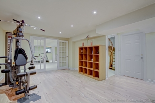 134 Huntington Park Dr, Thornhill, ON L3T 7C6, Canada, ,  