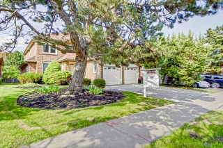 134 Huntington Park Dr, Thornhill, ON L3T 7C6, Canada, ,  