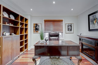 134 Huntington Park Dr, Thornhill, ON L3T 7C6, Canada, ,  