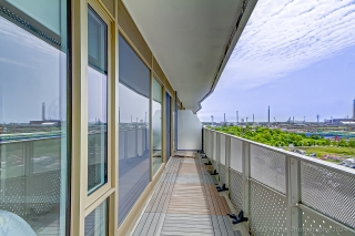 Unit 908-60 Tannery Rd, Toronto, ON M5A 0S8, Canada, ,  