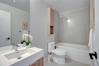 Unit 908-60 Tannery Rd, Toronto, ON M5A 0S8, Canada, ,  