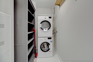 Unit 908-60 Tannery Rd, Toronto, ON M5A 0S8, Canada, ,  