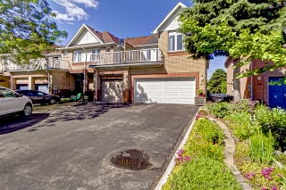 97 Carrera Blvd, Scarborough, ON M1P 5C4, Canada, ,  