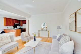 35 Levellands Crescent, Richmond Hill, ON L4B 0A5, Canada, ,  