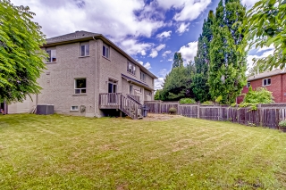35 Levellands Crescent, Richmond Hill, ON L4B 0A5, Canada, ,  