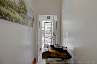 10 Burnfield Ave, Toronto, ON M6G 1Y5, Canada, ,  