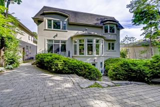 117 Wedgewood Dr, North York, ON M2M 2H6, Canada, ,  