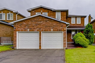 7 Fifefield Dr, Maple, ON L6A 1J4, Canada, ,  