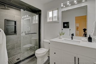 7 Fifefield Dr, Maple, ON L6A 1J4, Canada, ,  