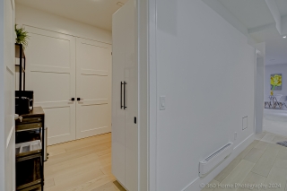 714 Montbeck Crescent, Mississauga, ON L5G 1P3, Canada, ,  