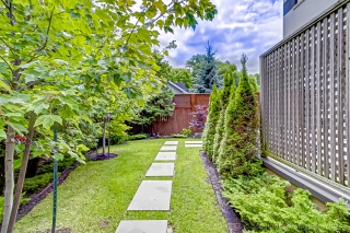 714 Montbeck Crescent, Mississauga, ON L5G 1P3, Canada, ,  