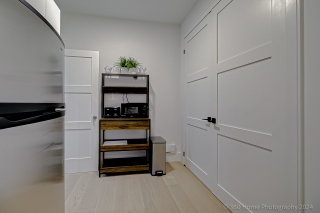 714 Montbeck Crescent, Mississauga, ON L5G 1P3, Canada, ,  