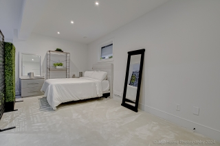 714 Montbeck Crescent, Mississauga, ON L5G 1P3, Canada, ,  