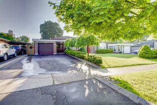 24 Stevenvale Dr, Scarborough, ON M1G 1C7, Canada, ,  