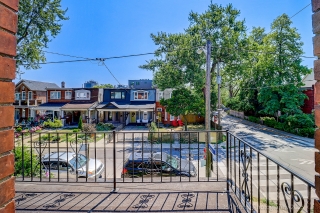 112 Lindsey Ave, Toronto, ON M6H 1E3, Canada, ,  