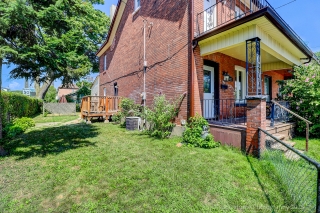 112 Lindsey Ave, Toronto, ON M6H 1E3, Canada, ,  