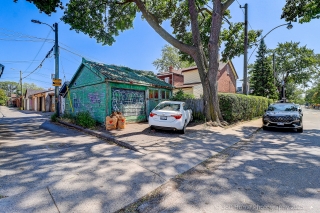 112 Lindsey Ave, Toronto, ON M6H 1E3, Canada, ,  