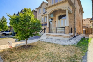 26 Gesher Crescent, Maple, ON L6A 0W3, Canada, ,  