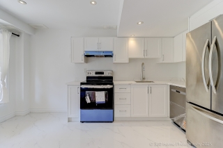 26 Gesher Crescent, Maple, ON L6A 0W3, Canada, ,  