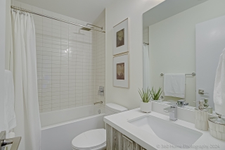 Unit 614-2916 Hwy 7, Vaughan, ON L4K 0K6, Canada, ,  