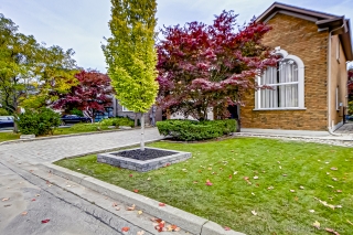 7 Boyd Meadow Ct, Woodbridge, ON L4L 9J1, Canada, ,  