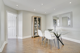 Unit 1705-7420 Bathurst St, Thornhill, ON L4J 6X4, Canada, ,  