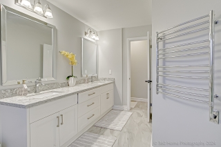 1 Wigston Ct, Whitby, ON L1R 2B8, Canada, ,  