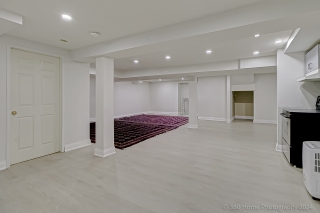 1 Wigston Ct, Whitby, ON L1R 2B8, Canada, ,  