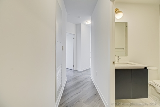 Unit PH16-395 Dundas St W, Oakville, ON L6M 5R8, Canada, ,  