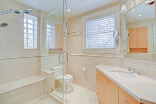 24 Burnhamthorpe Park Blvd, Etobicoke, ON M9A 1H9, Canada, ,  