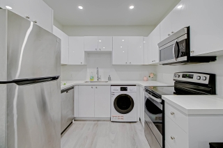 1448 Gerrard St E, Toronto, ON M4L 1Z8, Canada, ,  