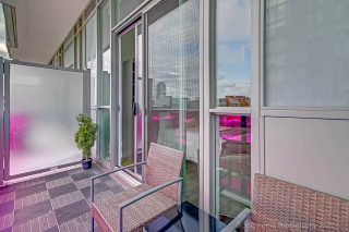 Unit 907-120 Parliament St, Toronto, ON M5A 2Y8, Canada, ,  