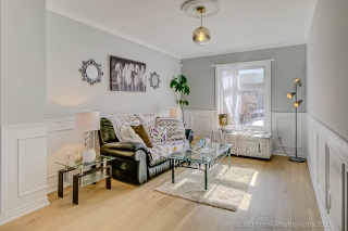 350 Pickering Crescent, Newmarket, ON L3Y 8G7, Canada, ,  