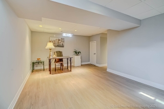 350 Pickering Crescent, Newmarket, ON L3Y 8G7, Canada, ,  