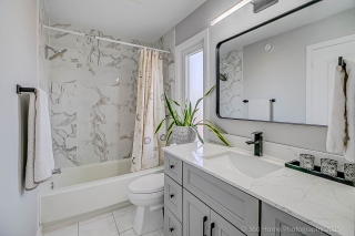 350 Pickering Crescent, Newmarket, ON L3Y 8G7, Canada, ,  