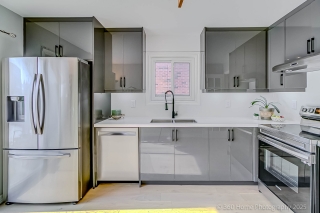 350 Pickering Crescent, Newmarket, ON L3Y 8G7, Canada, ,  