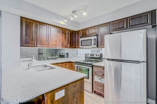 Unit 426-60 Fairfax Crescent, Scarborough, ON M1L 0E1, Canada, ,  