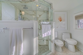 75 Northcliffe Blvd, Toronto, ON M6H 3H3, Canada, ,  