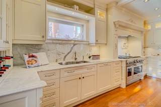 75 Northcliffe Blvd, Toronto, ON M6H 3H3, Canada, ,  