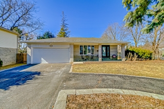 2 Christman Ct, Markham, ON L3P 3C8, Canada, ,  